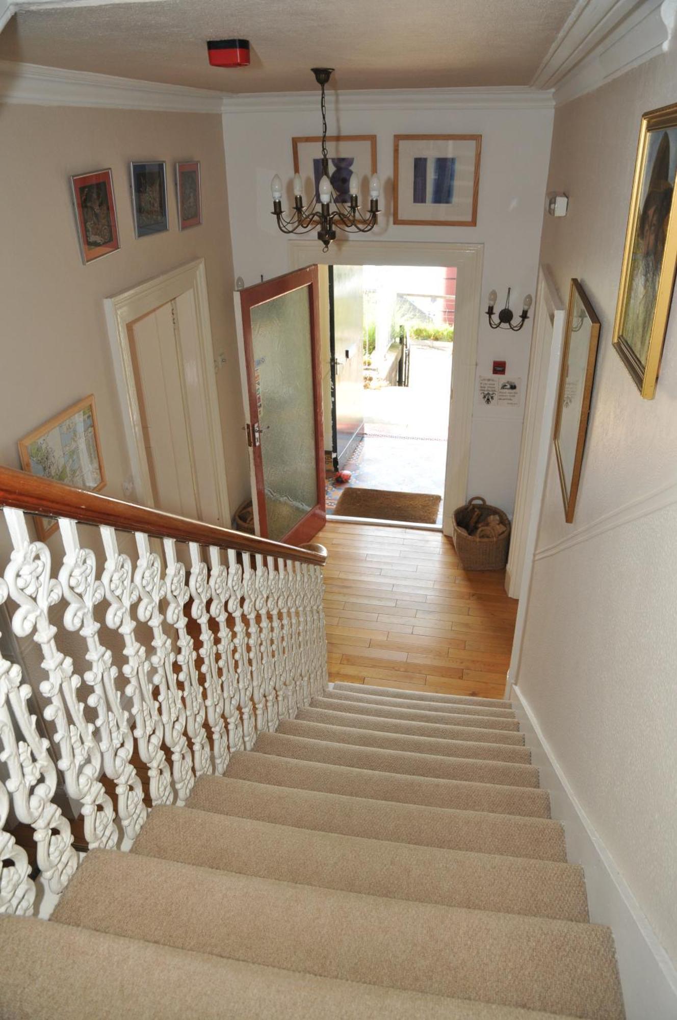 Invercloy Guest House 오반 외부 사진